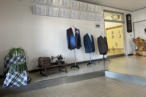 会社玄関の写真２