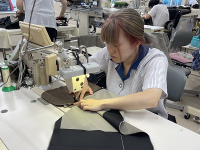 縫製課  菊地 姫香さん